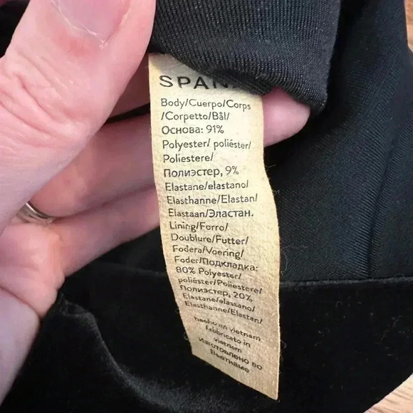 Spanx Velvet Leggings Black Size Medium - Picture 8 of 12